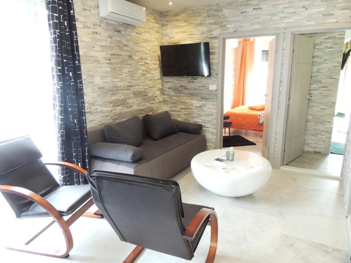 Villa Ulica Žubra Vantacici Exterior foto