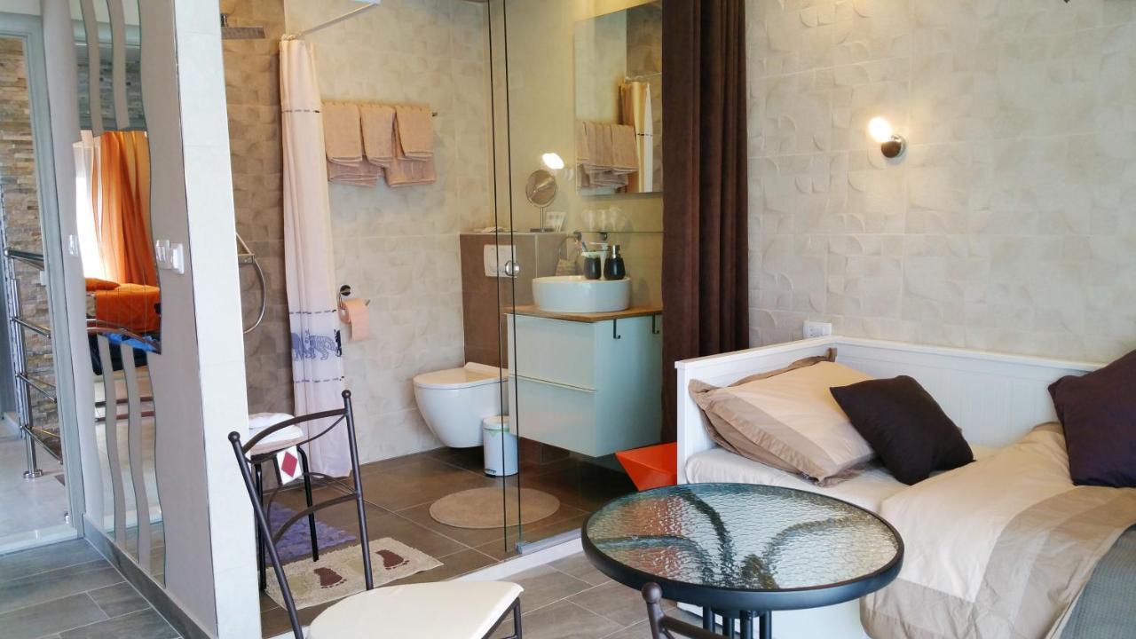 Villa Ulica Žubra Vantacici Exterior foto