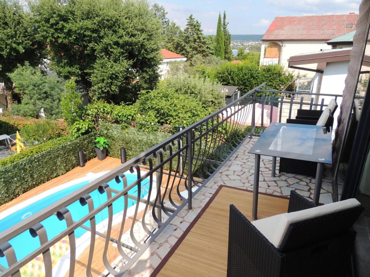 Villa Ulica Žubra Vantacici Exterior foto